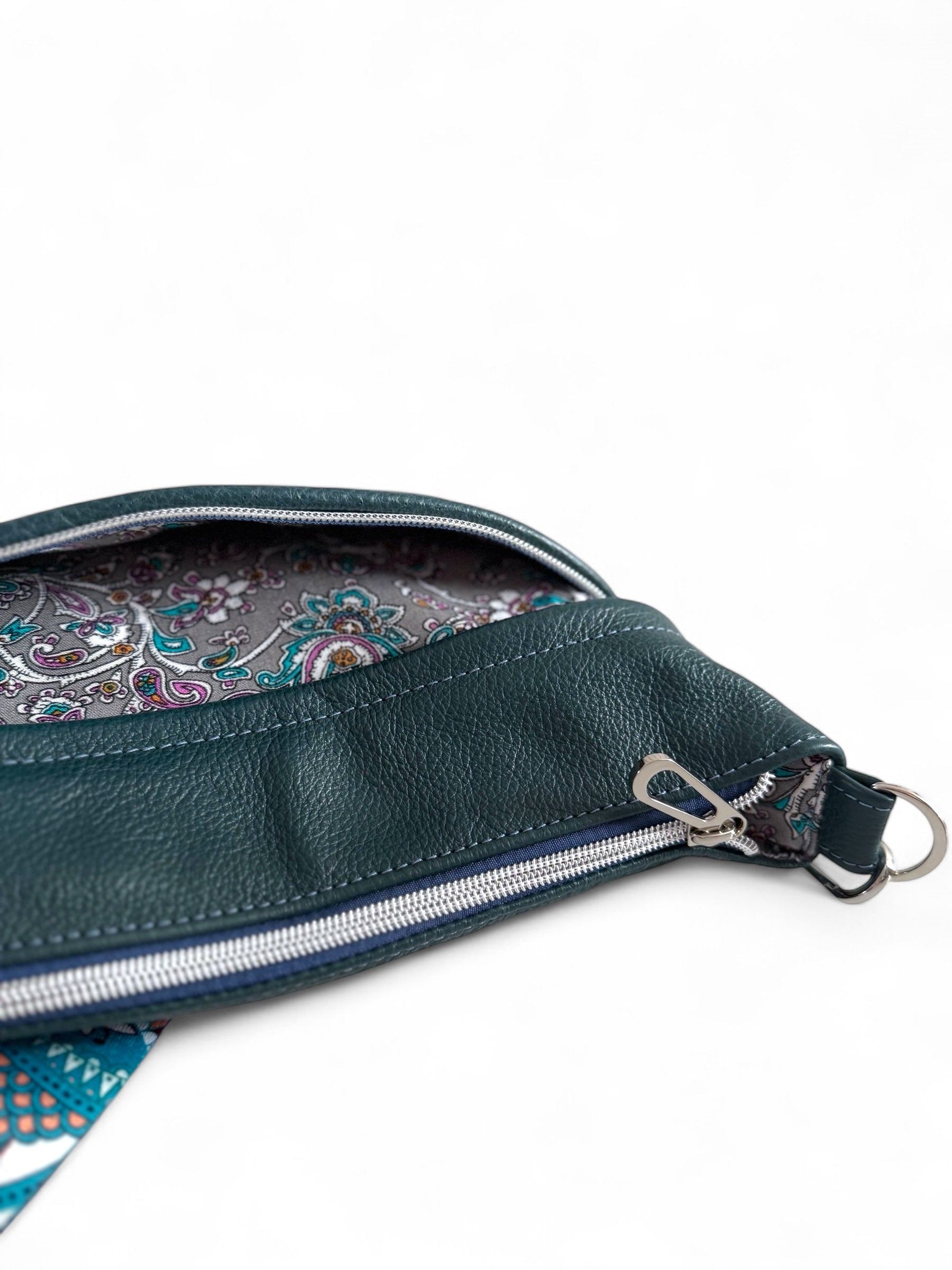 Starburn Grande | Dark Teal Leather Shoulder Bag | Sustainable Crossbody image 6