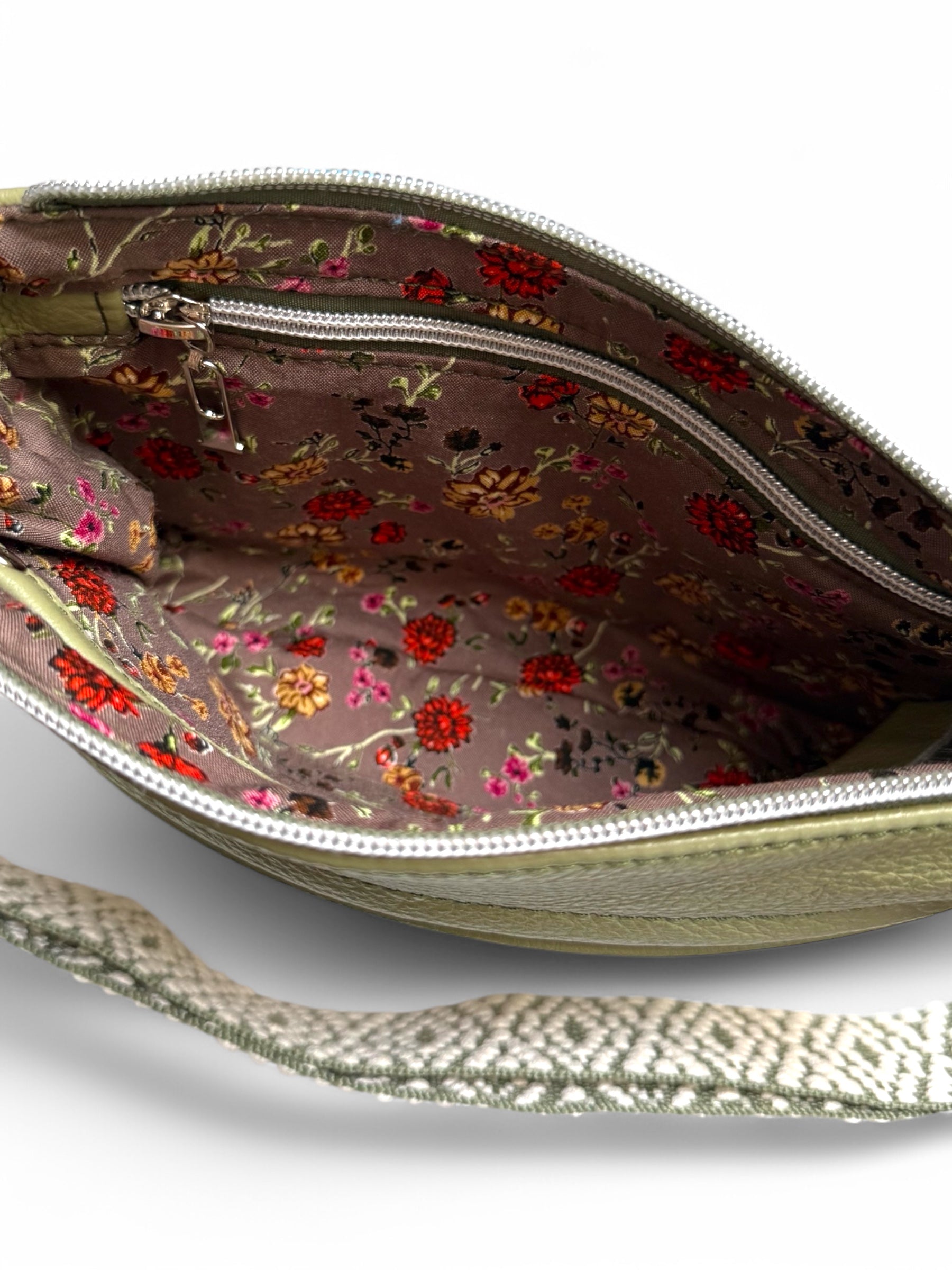 Starburn | Olive Green Leather Crossbody Bag | Designer Travel Style image 10