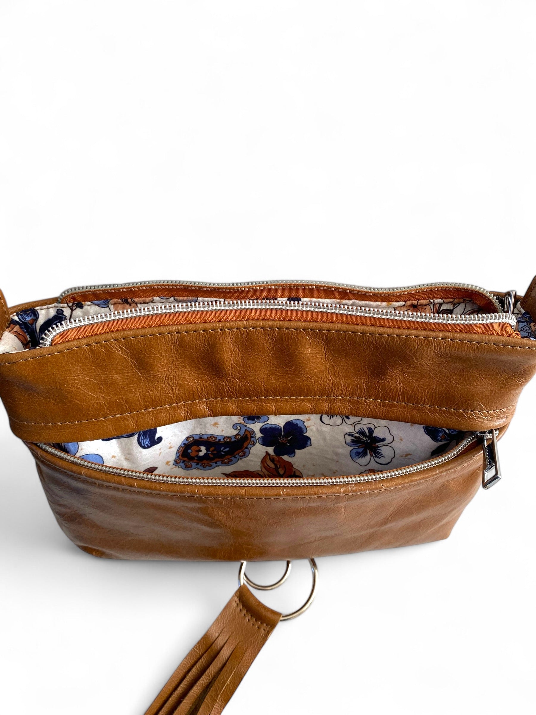 Olivia | Tan Brown Leather Crossbody Bag image 13