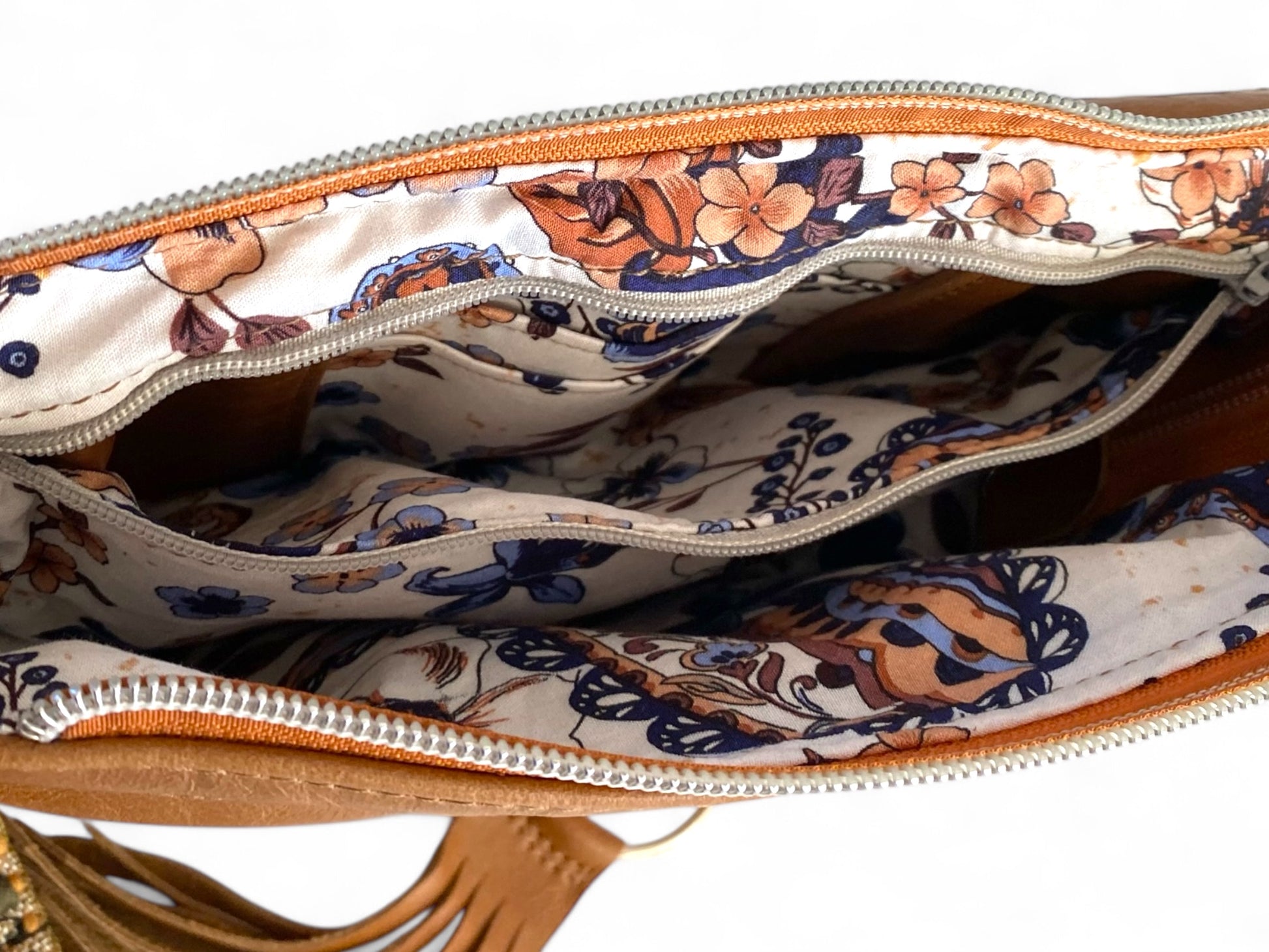 Olivia | Tan Brown Leather Crossbody Bag image 11