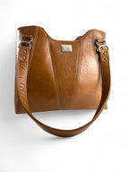 Alaula | Tan Leather Shoulder Bag | Eco-Friendly Fashion image 9