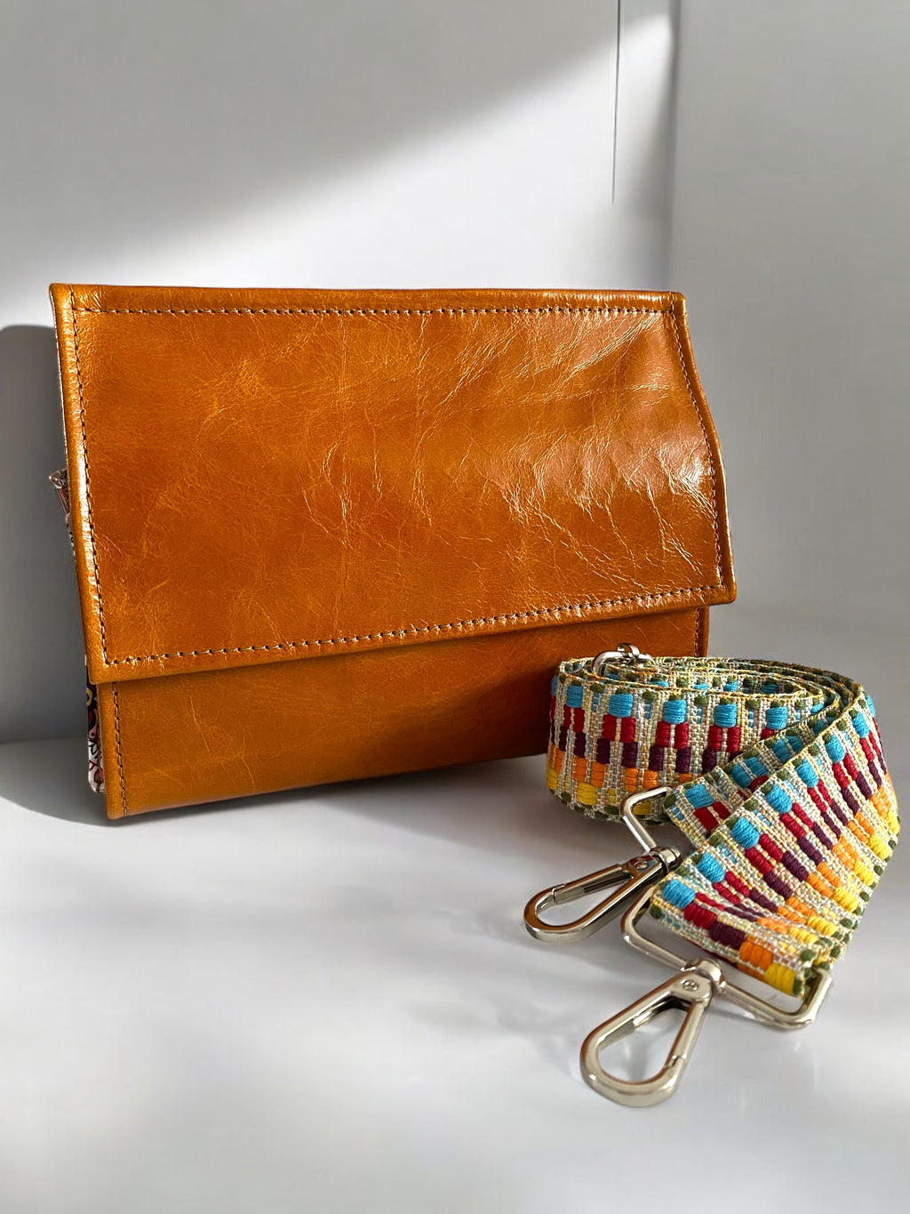 Lucy | Tan Leather Crossbody Clutch Bag | Handcrafted with Integrated Purse image 2