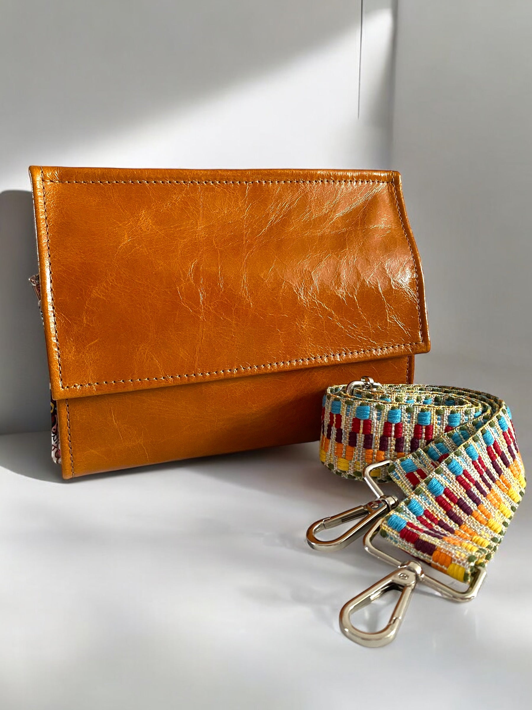 Lucy | Tan Leather Crossbody Clutch Bag | Handcrafted with Integrated Purse image 2