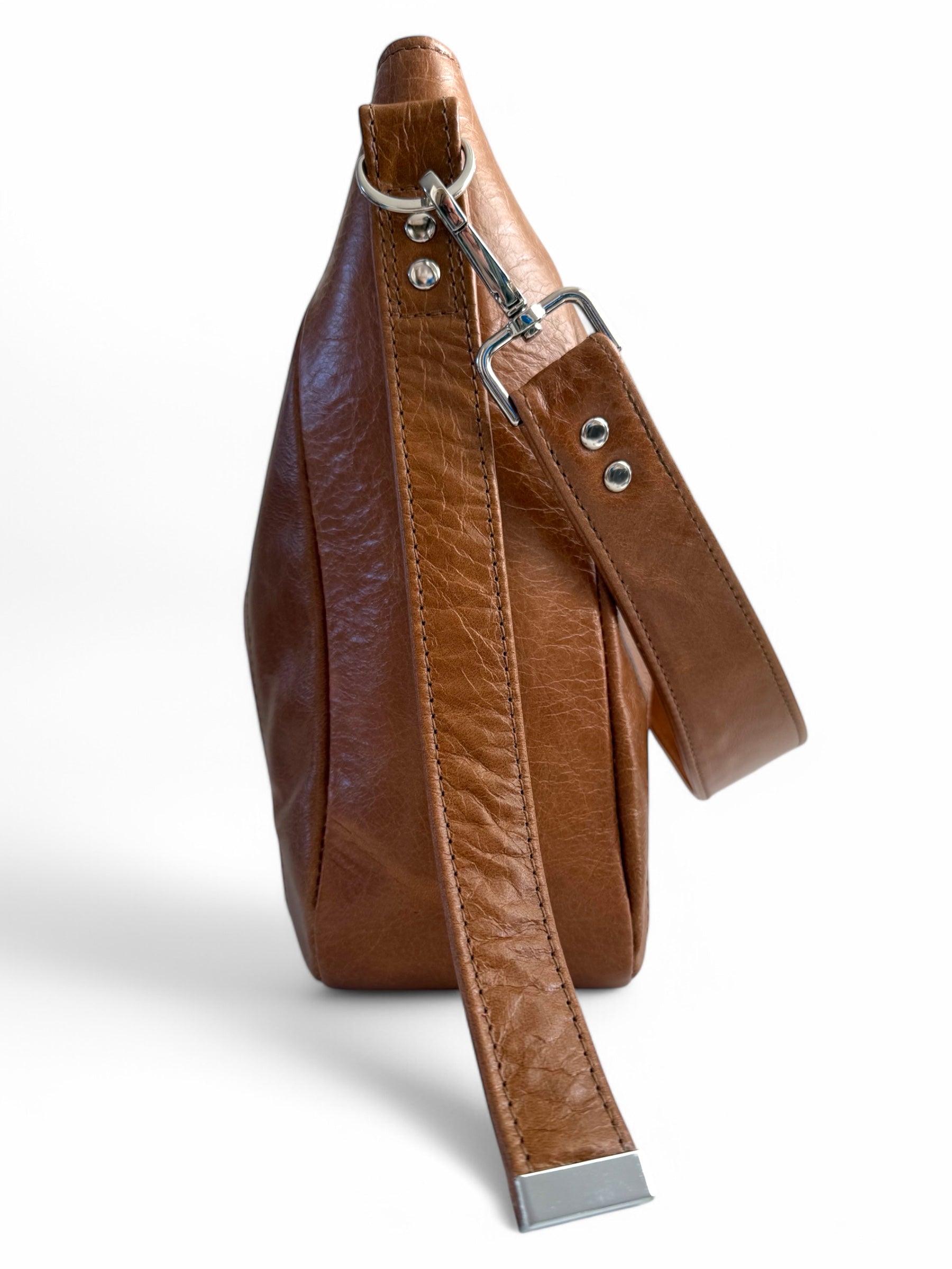 Aurora | Tan Leather Shoulder Bag | Simple Eco Style image 5