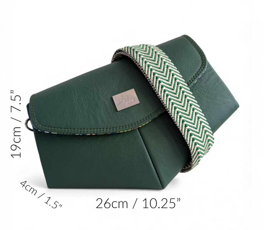 Green, Skye multi-way bag with measurement text on a white background