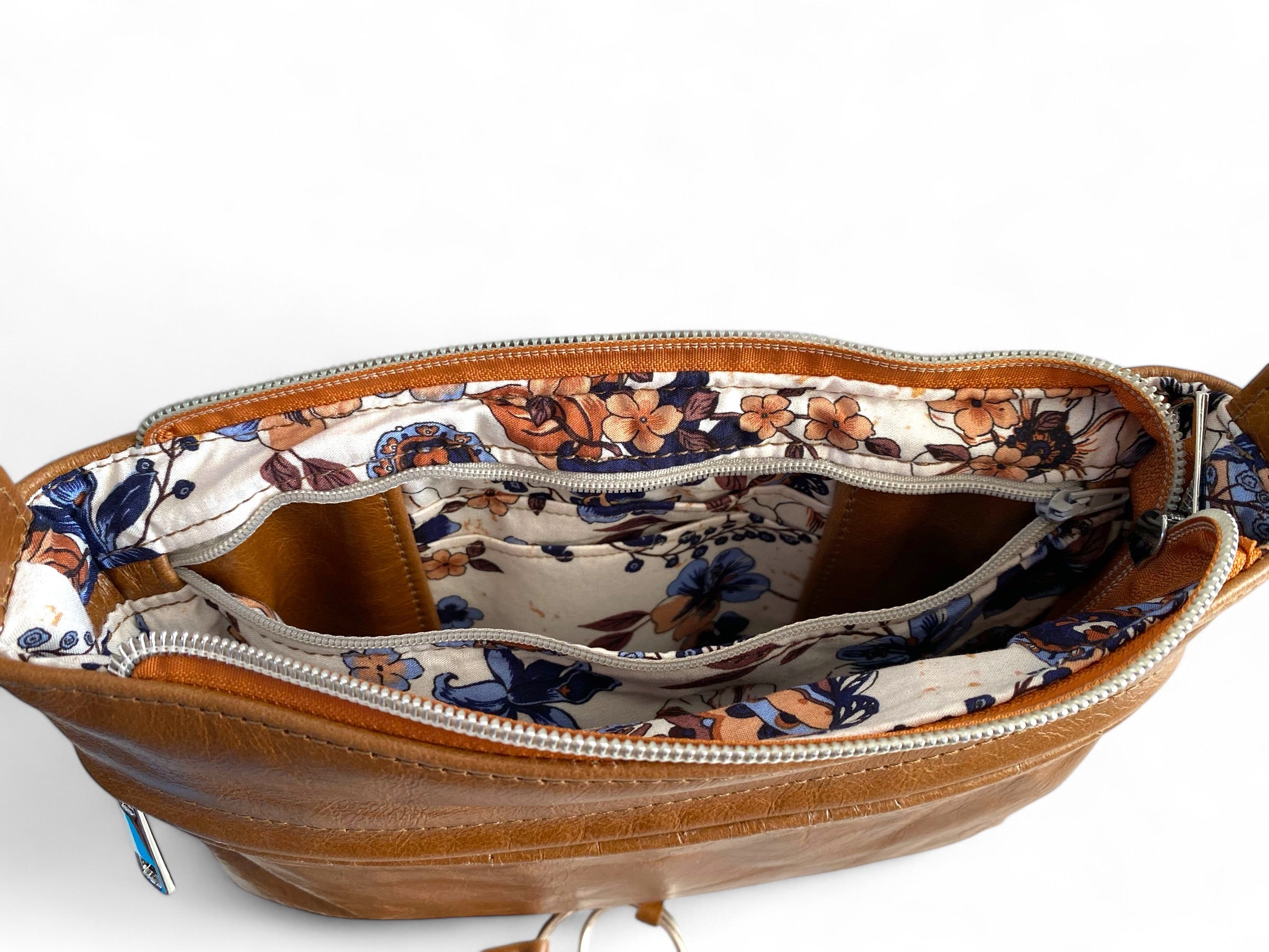 Olivia | Tan Brown Leather Crossbody Bag image 12