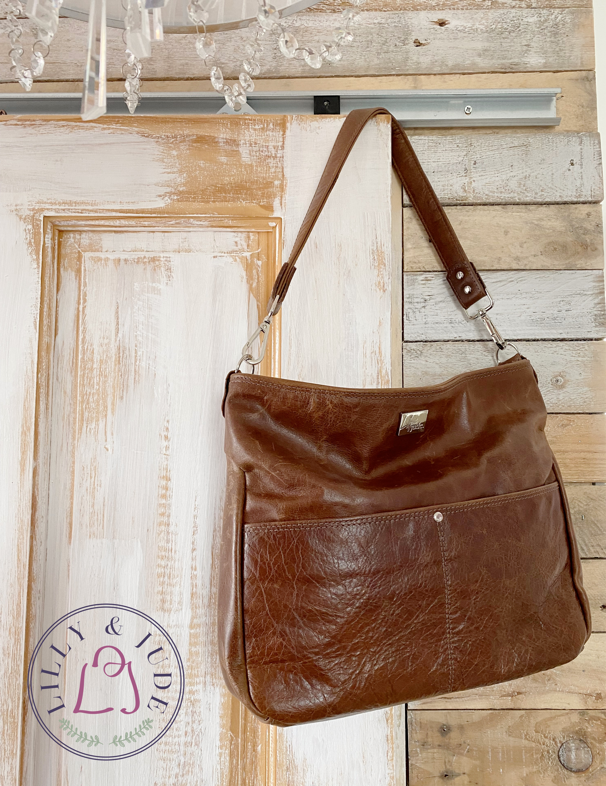 Freddy | Chestnut Brown Leather Shoulder Bag | Handcrafted Handbag image 2