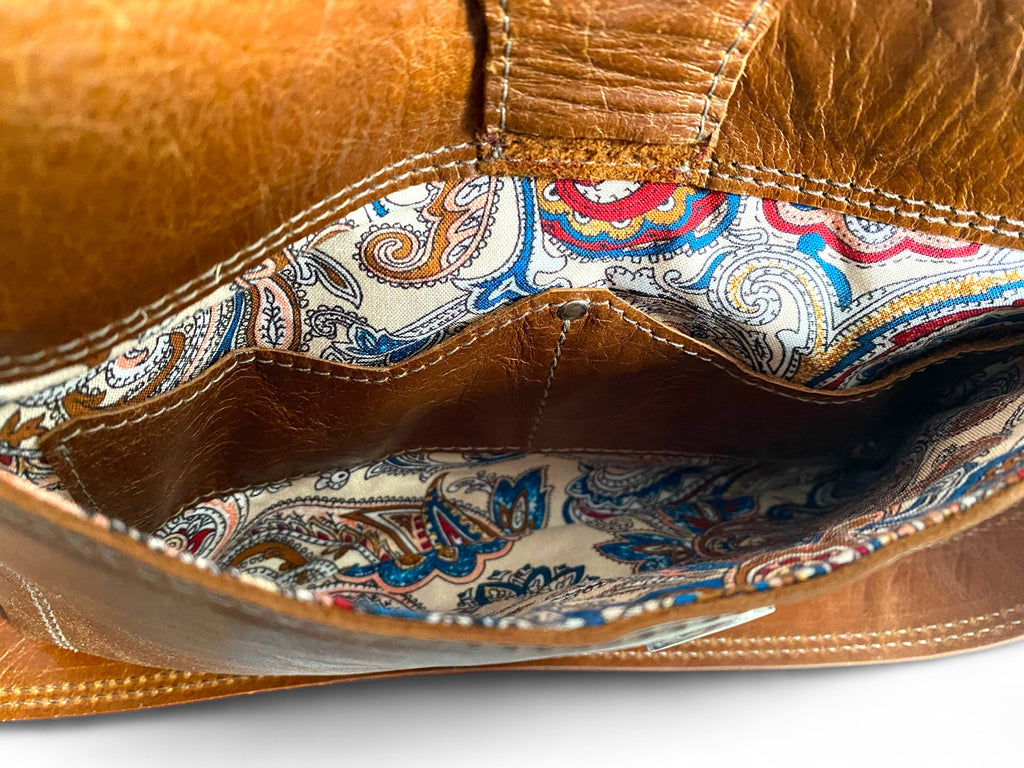 Swift Grande | Chestnut Brown Leather Shoulder Bag | Handcrafted Handbag image 10
