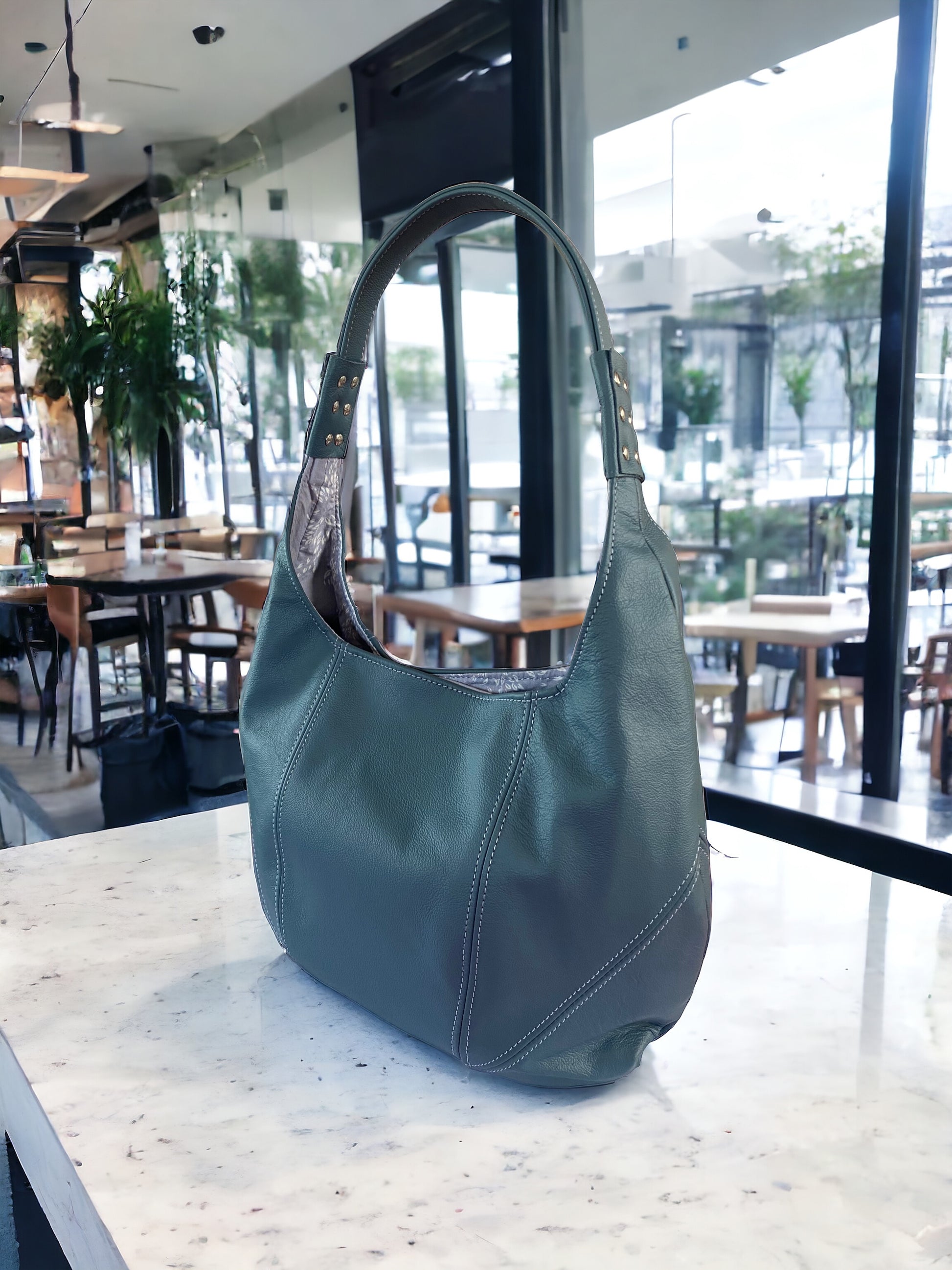 Estrella | Blue Leather Shoulder Bag | Chic Slouch Handbag image 2