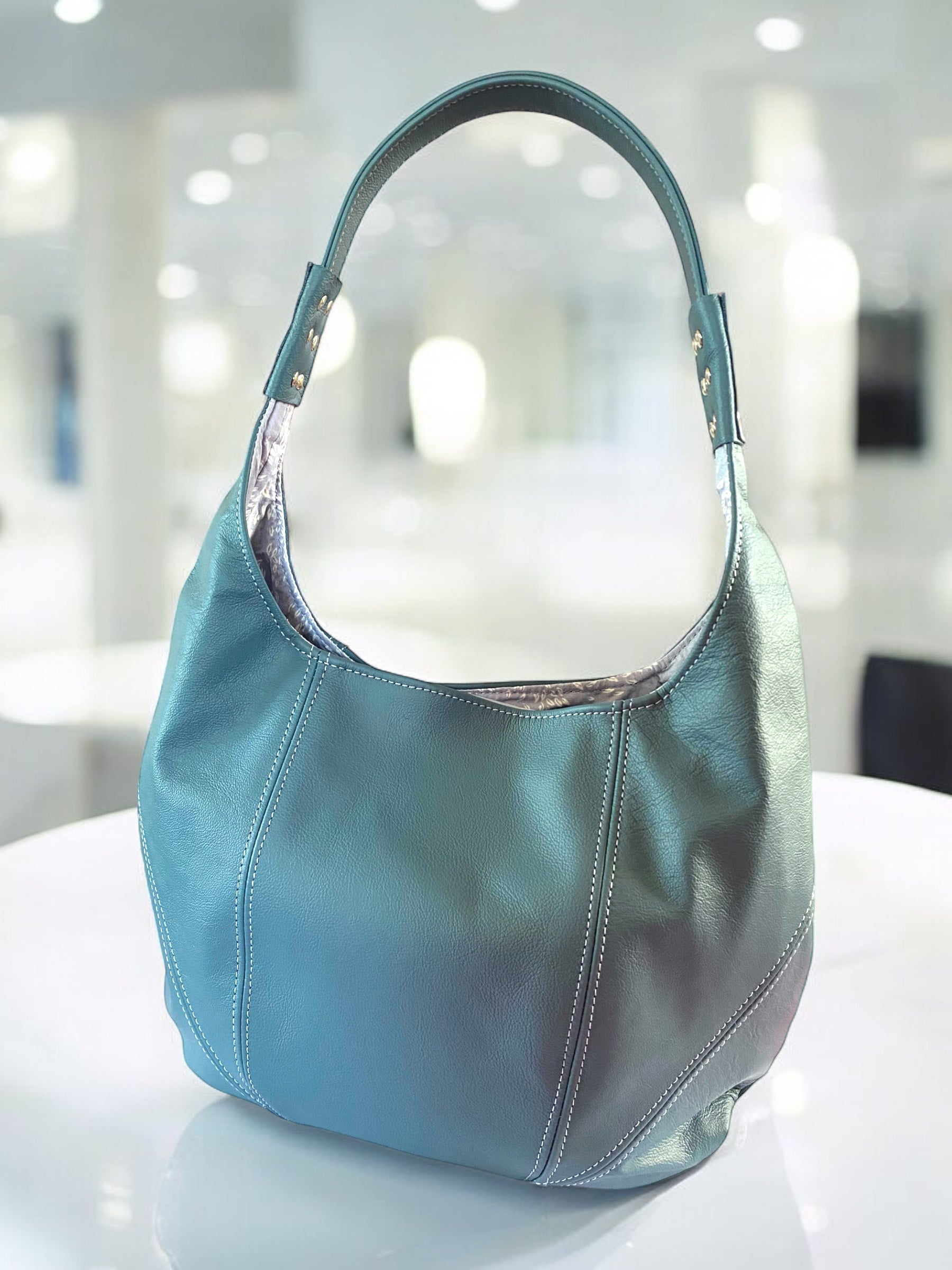 Estrella | Blue Leather Shoulder Bag | Chic Slouch Handbag image 0