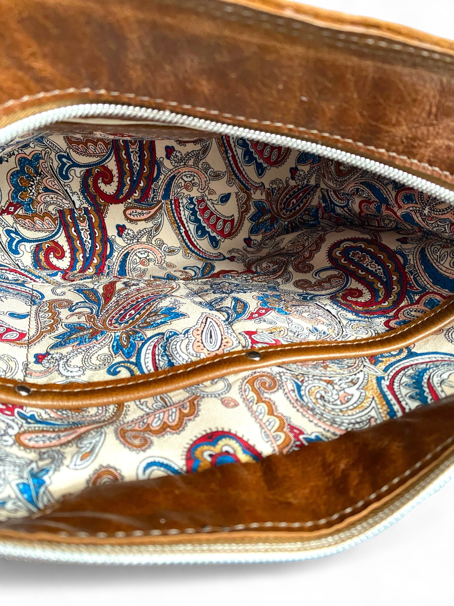 Swift Grande | Chestnut Brown Leather Shoulder Bag | Handcrafted Handbag image 9